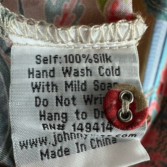 Johnny Was Dance Blise Silk Floral Boho Blouse Size Small - Picture 4 of 13